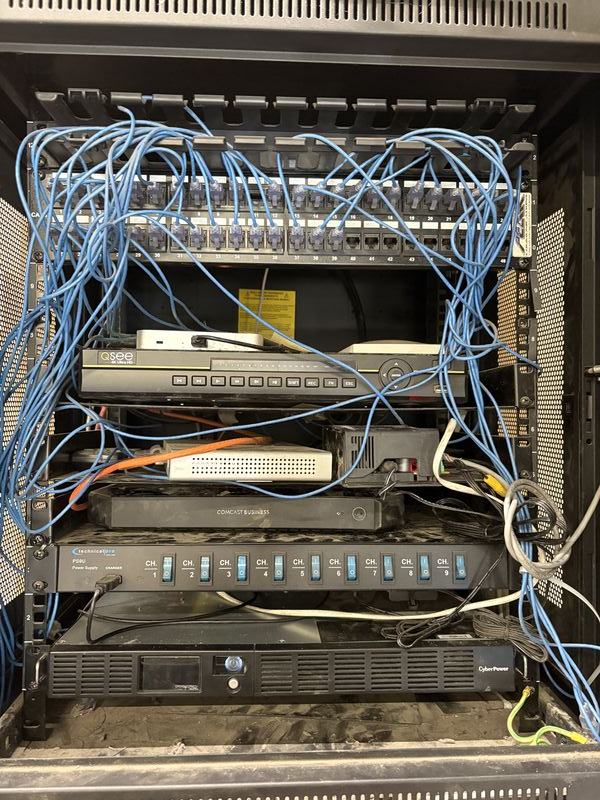 Cisco switch and patch panel install